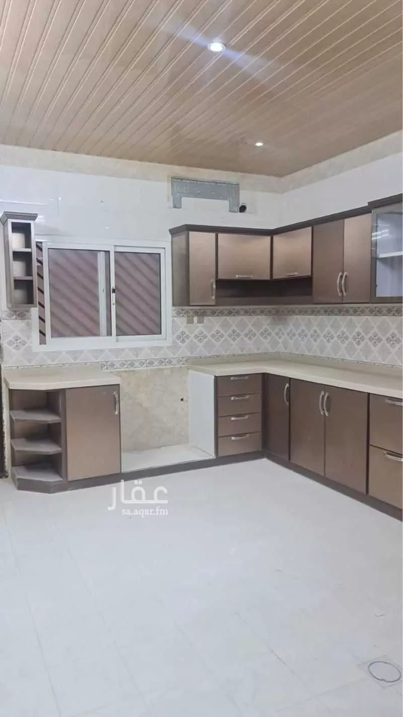 10 bedroom villa in Al Shuhada 3