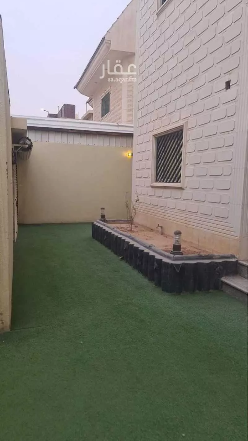 10 bedroom villa in Al Shuhada 5