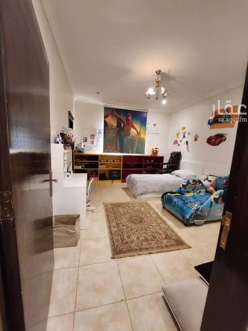 5 bedroom villa in Al Sahafah 13