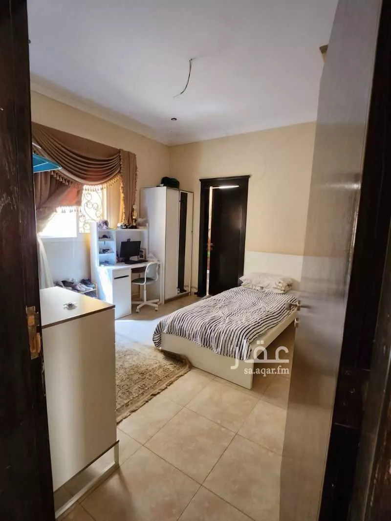 5 bedroom villa in Al Sahafah 14