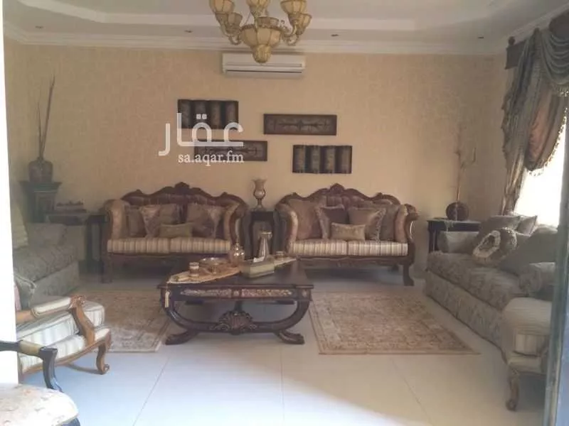5 bedroom villa in Al Sahafah 7