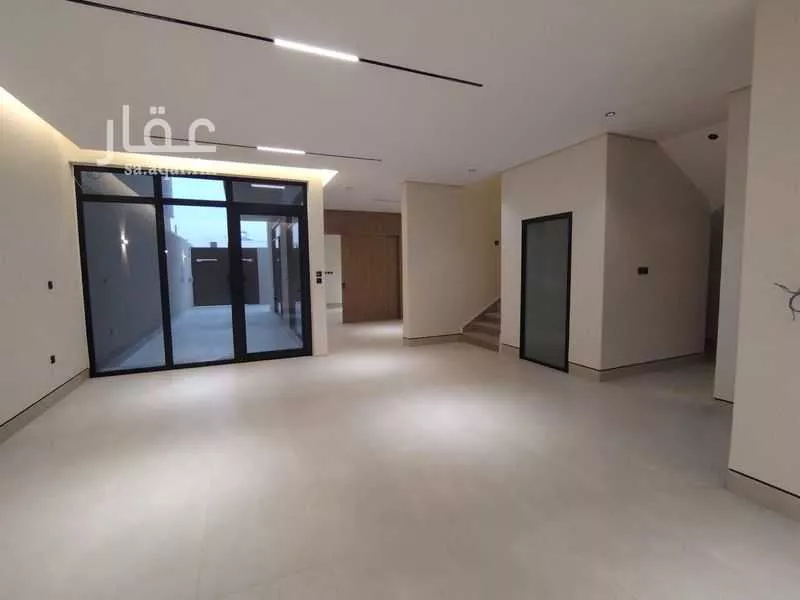 6 bedroom villa in Al Nahda 13