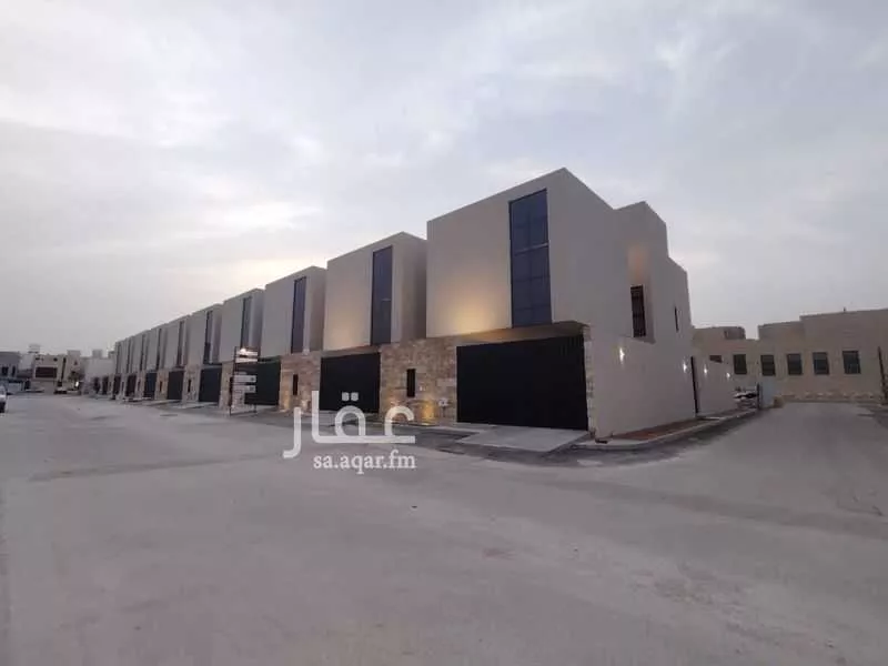 6 bedroom villa in Al Nahda 4