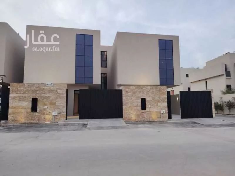 6 bedroom villa in Al Nahda 9