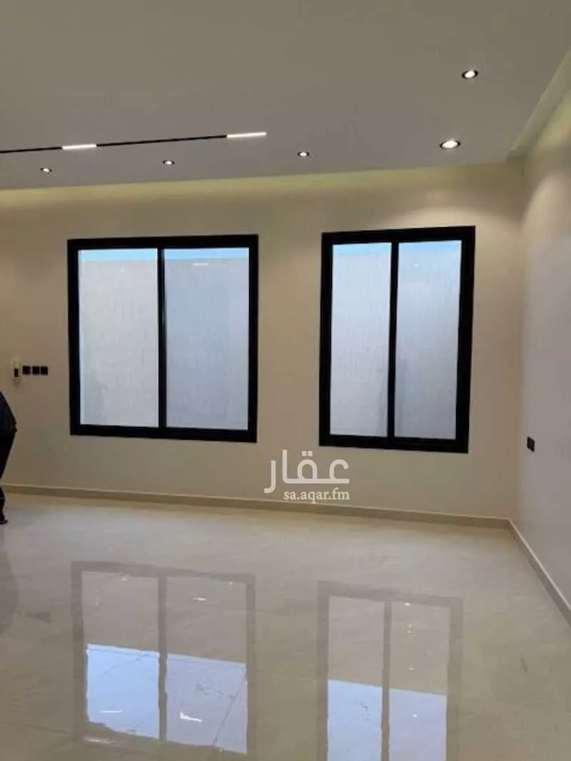 6 bedroom villa in Al Janadriyah 6