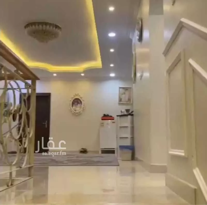 5 bedroom apartment in Ishbiliyah 3