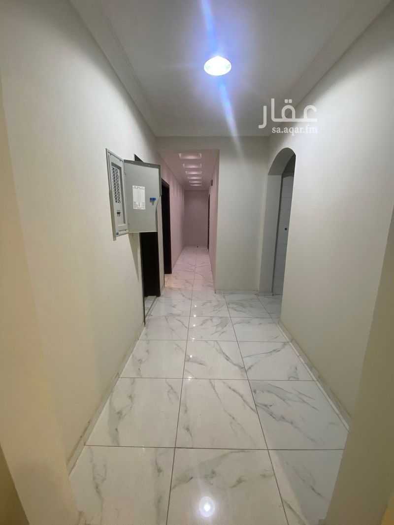 8 bedroom building in Ar Rayan, Jeddah 7
