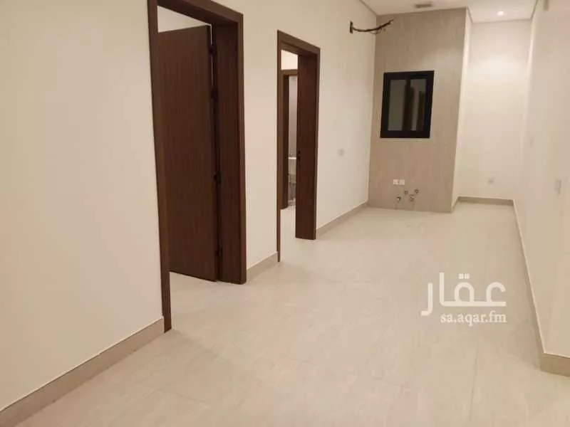 فيلا 5 غرف في الضباط 8