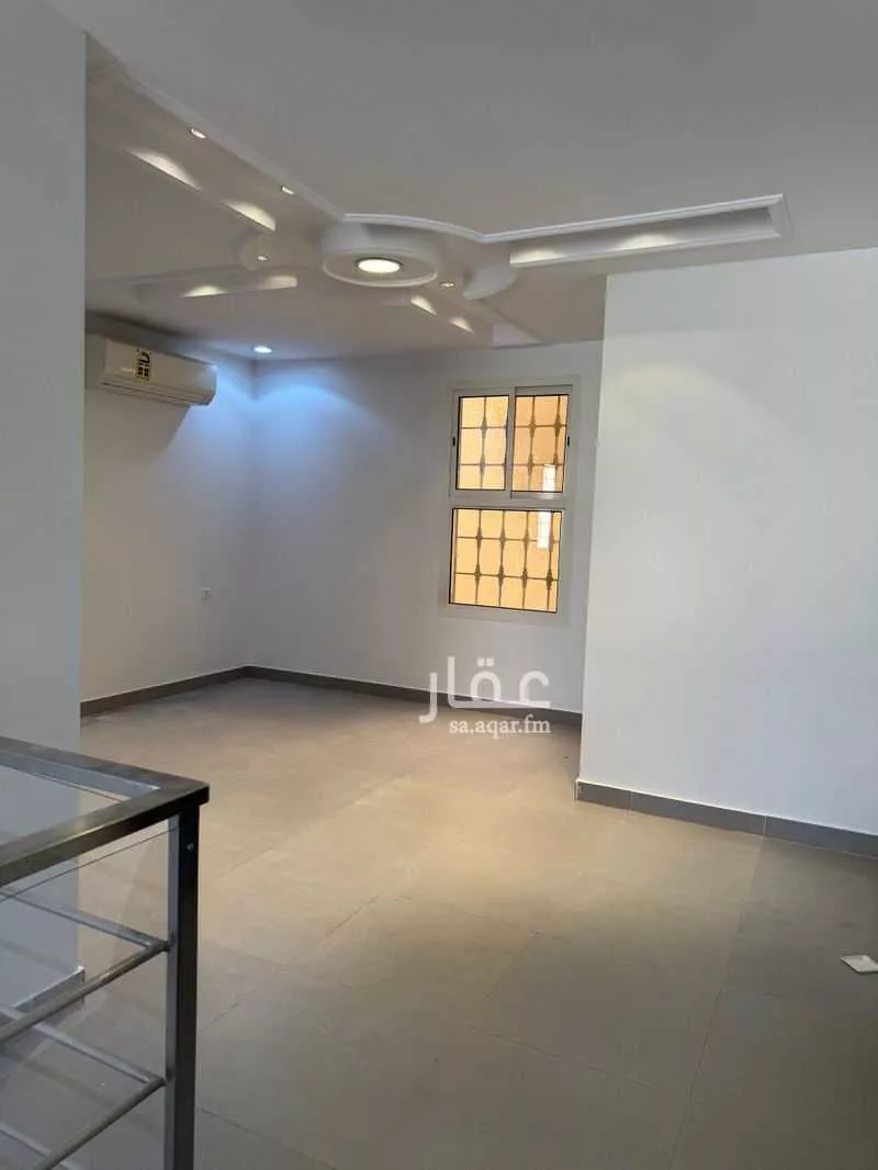 5 bedroom villa in Laban 11