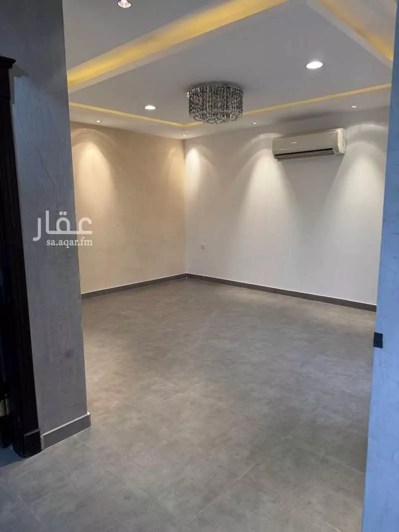5 bedroom villa in Laban 5