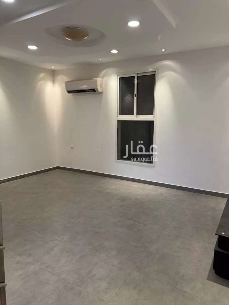 5 bedroom villa in Laban 8