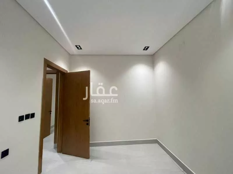 6 bedroom villa in Al Uraija Al Gharbiyah 11