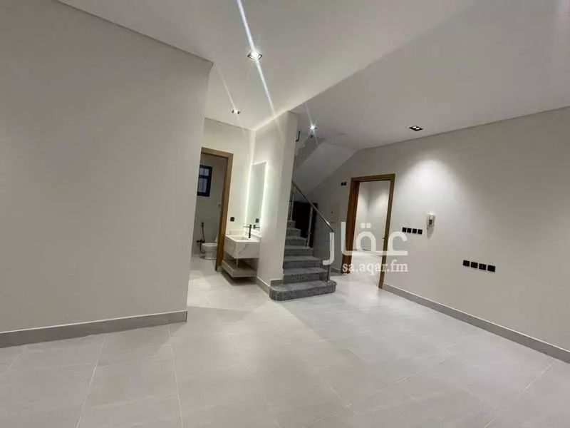 6 bedroom villa in Al Uraija Al Gharbiyah 15