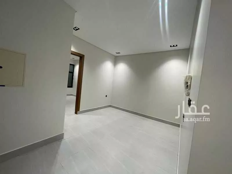 6 bedroom villa in Al Uraija Al Gharbiyah 8