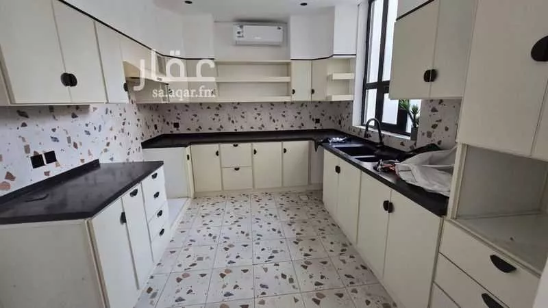 3 bedroom villa in As Sadafah, Eastern Province 12