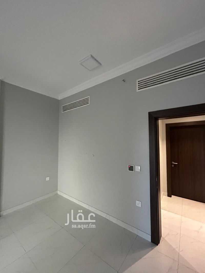 4 bedroom apartment in Al Rawabi, Eastern Province 5