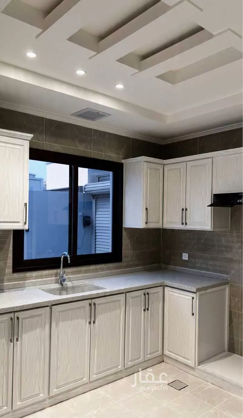 4 bedroom villa in Al Rakah Ash Shamaliyah, Eastern Province 4