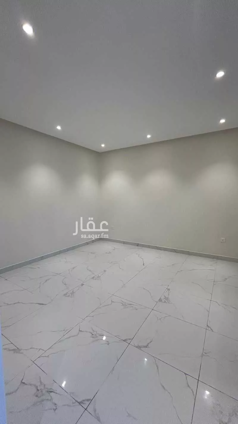 4 bedroom villa in Al Rakah Ash Shamaliyah, Eastern Province 8