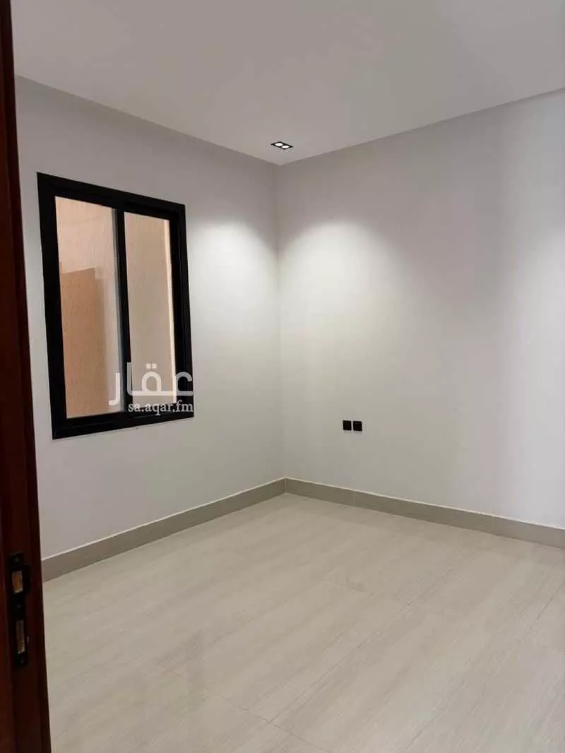 6 bedroom villa in Al Uraija Al Gharbiyah 3