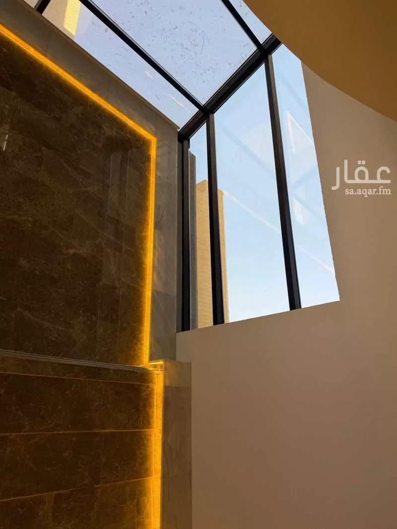 فيلا 5 غرف في النرجس 15