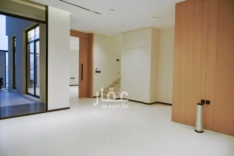 6 bedroom villa in Al Narjis 5