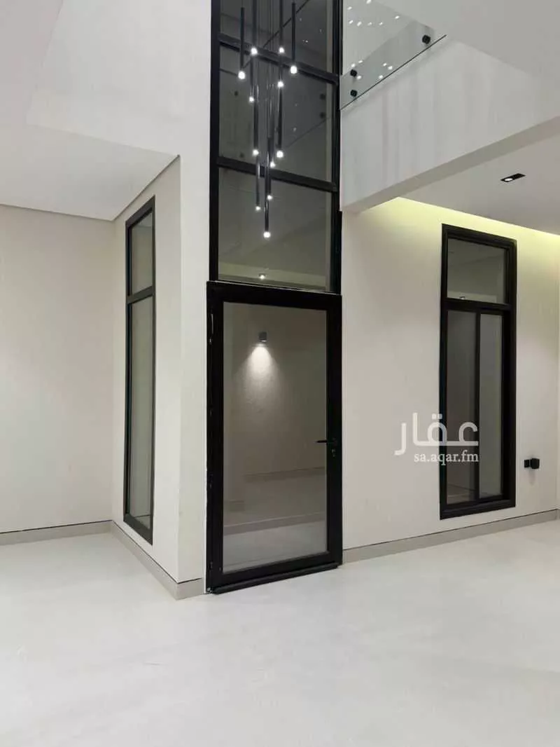 5 bedroom villa in Al Rimal 11