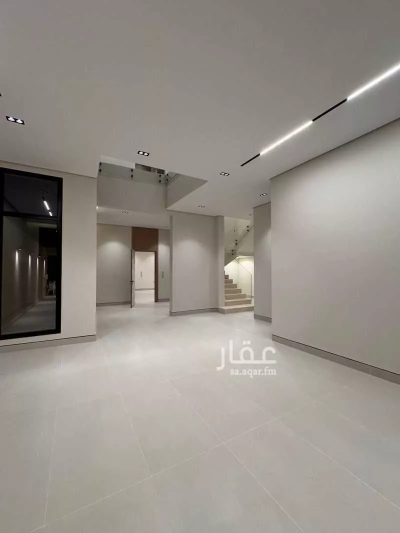 5 bedroom villa in Al Rimal 7