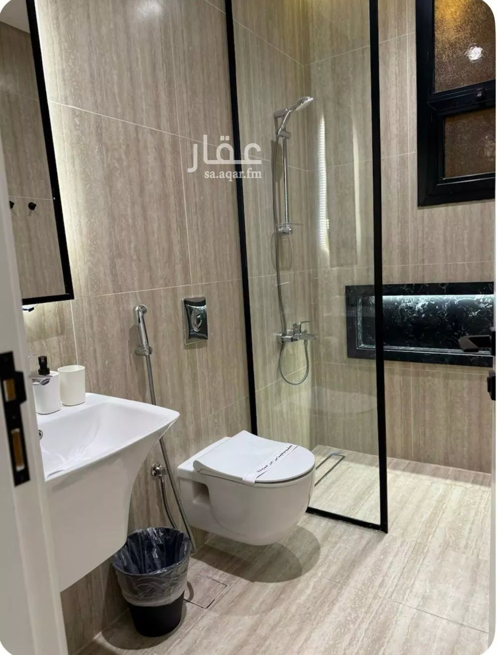3 bedroom apartment in Al Rimal 18