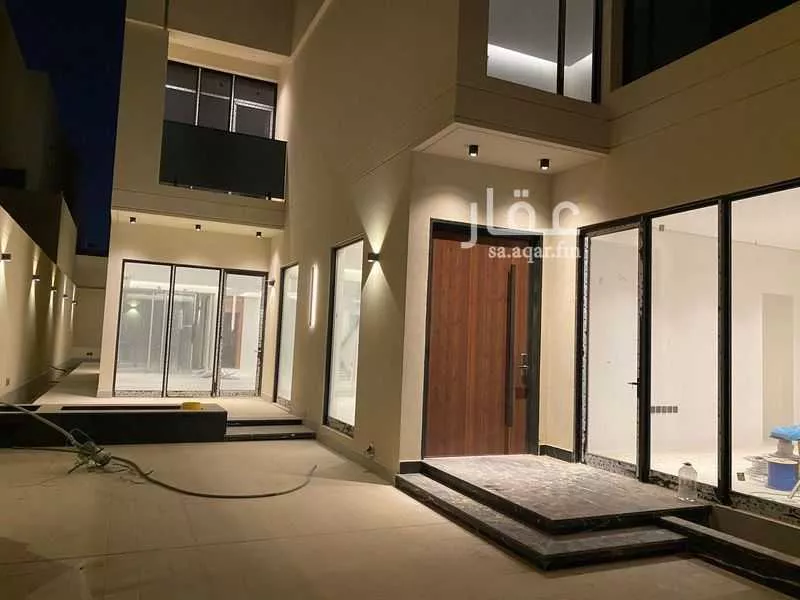 5 bedroom villa in Al Quds 2