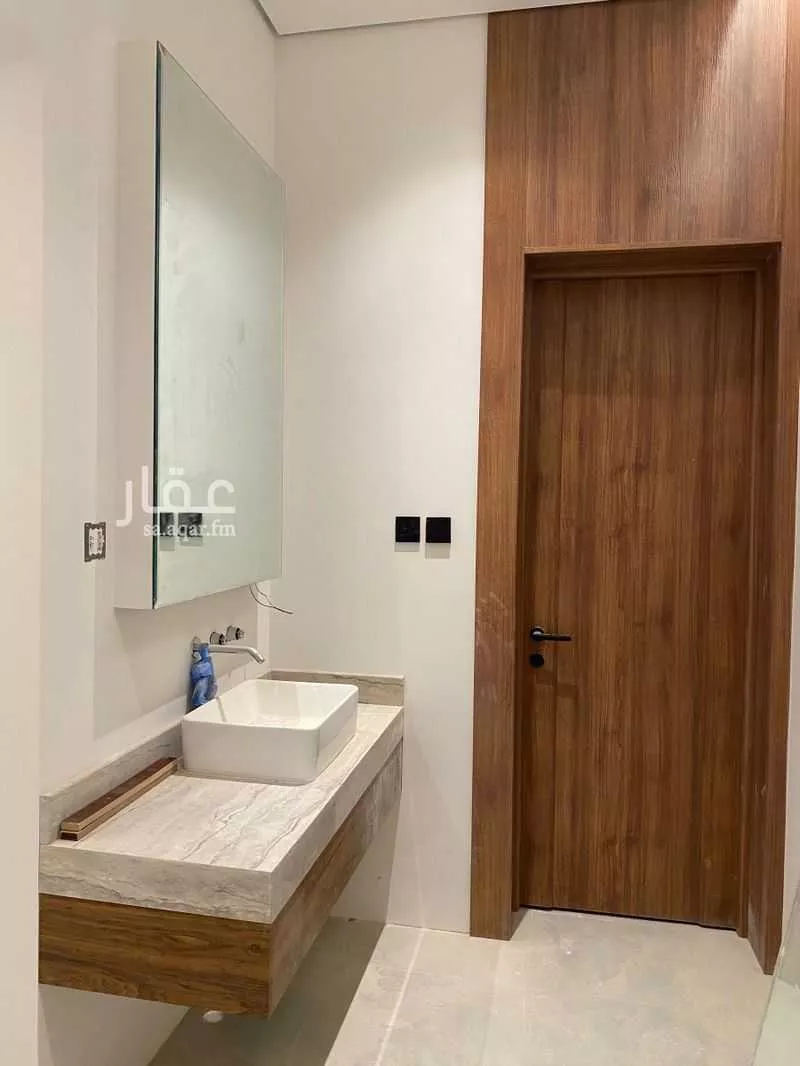 5 bedroom villa in Al Quds 6