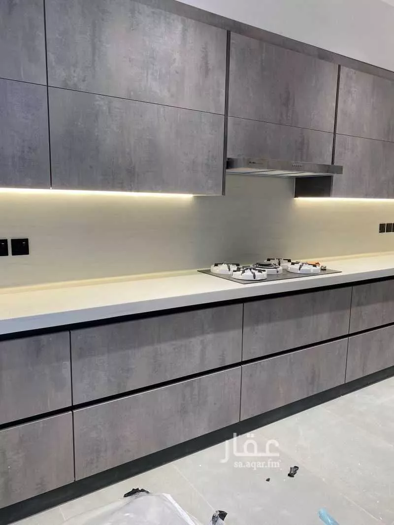 5 bedroom villa in Al Quds 8
