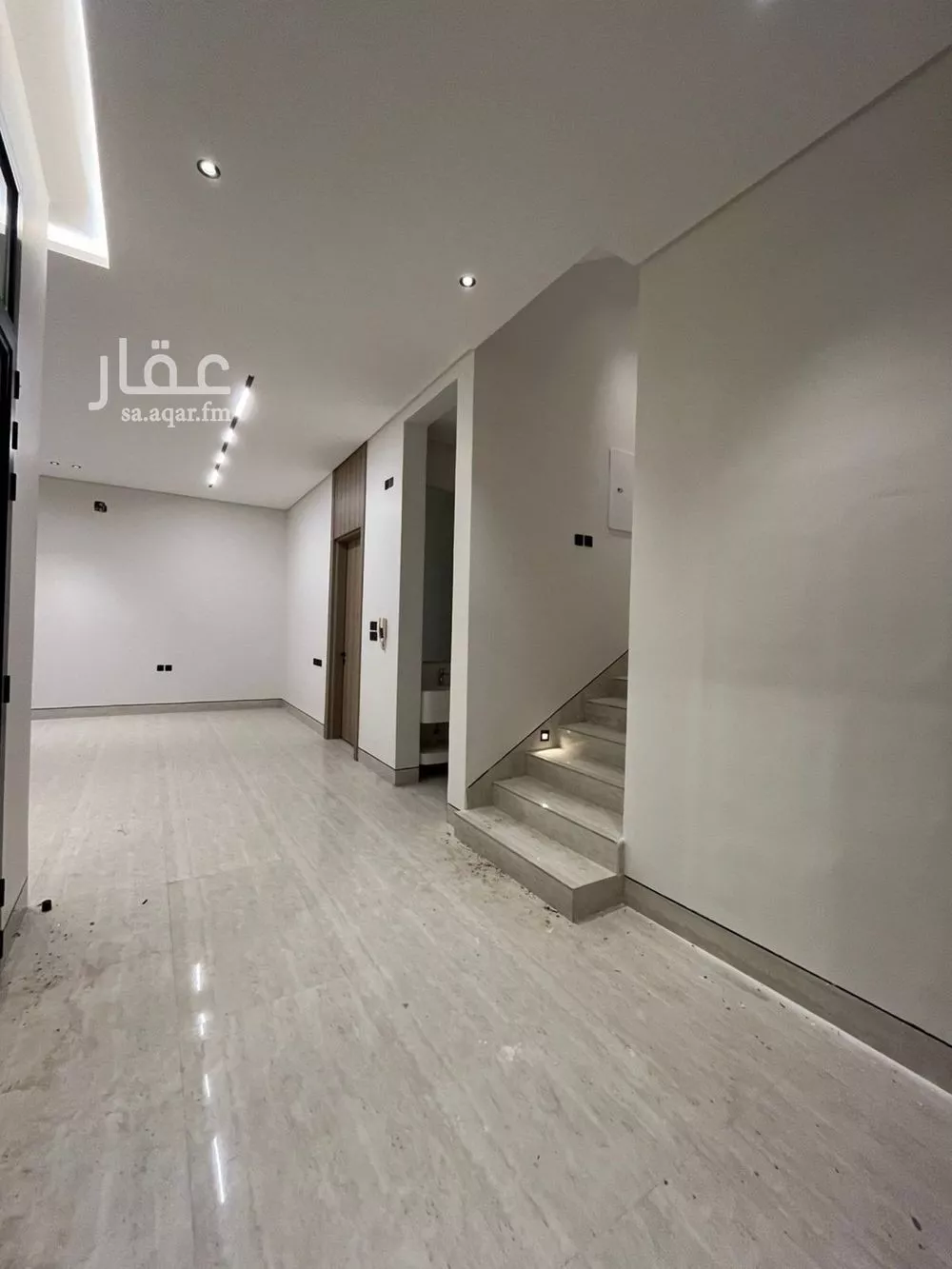 5 bedroom villa in Al Mahdiyyah 11