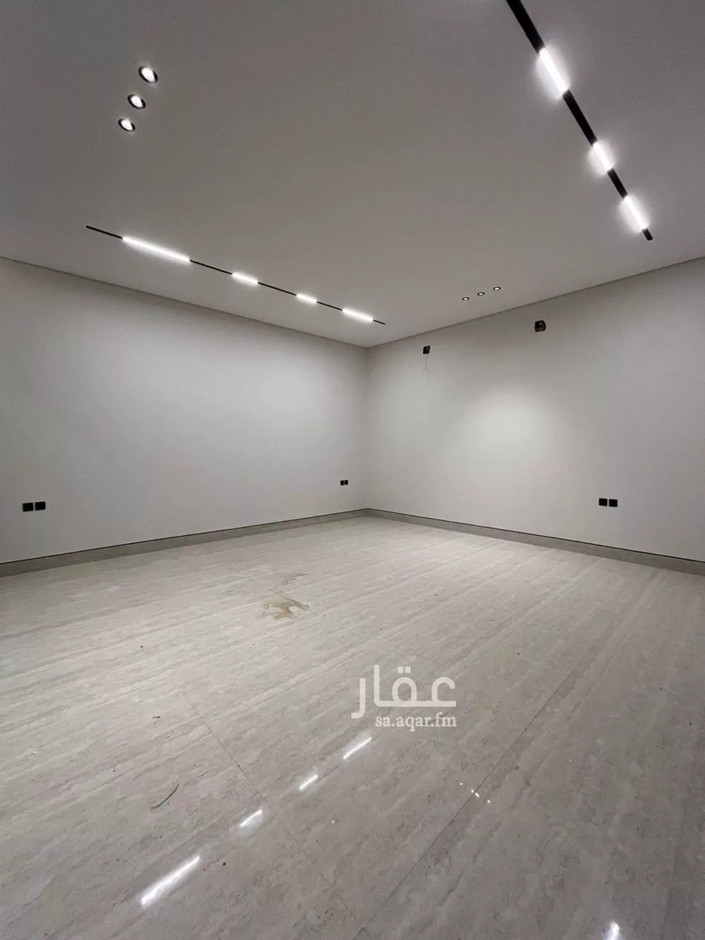 5 bedroom villa in Al Mahdiyyah 15