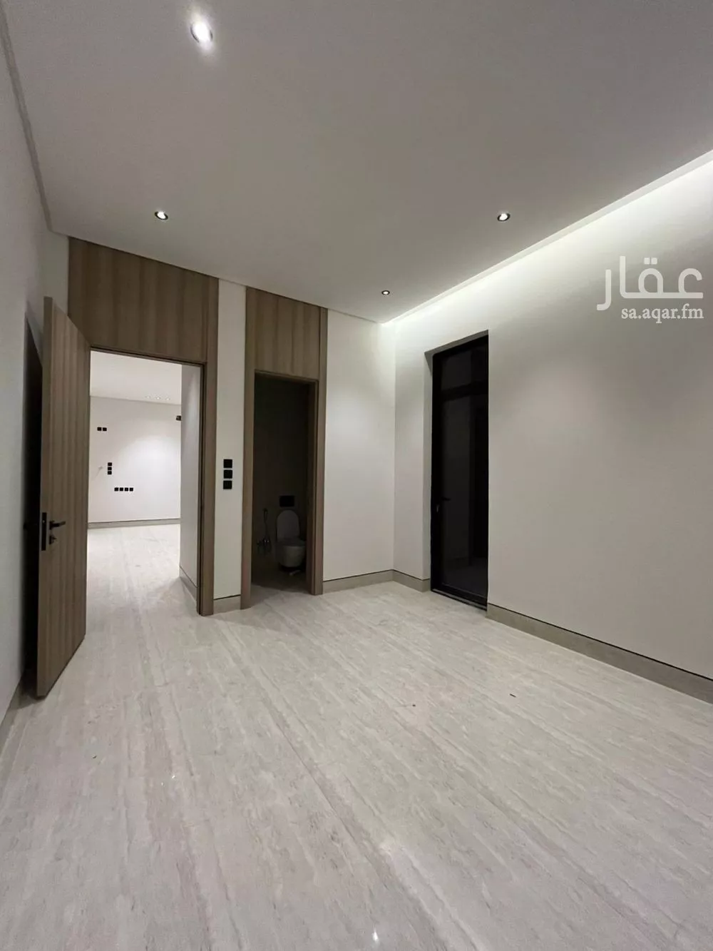 5 bedroom villa in Al Mahdiyyah 23