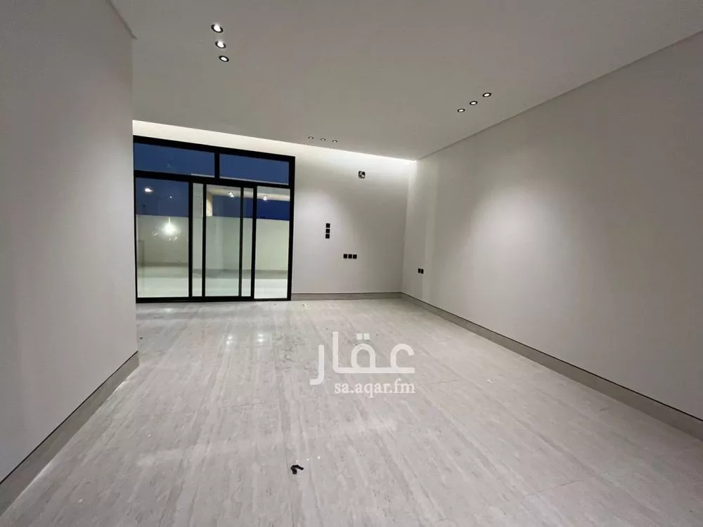 5 bedroom villa in Al Mahdiyyah 28