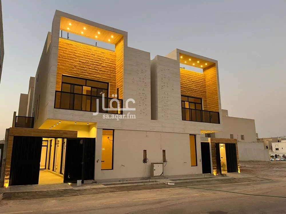 5 bedroom villa in Al Mahdiyyah 4