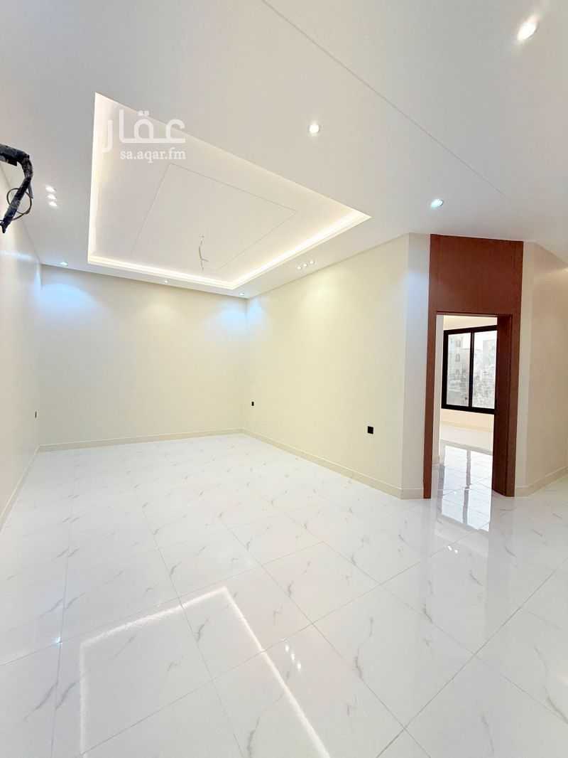5 bedroom apartment in Al Rughamah, Jeddah