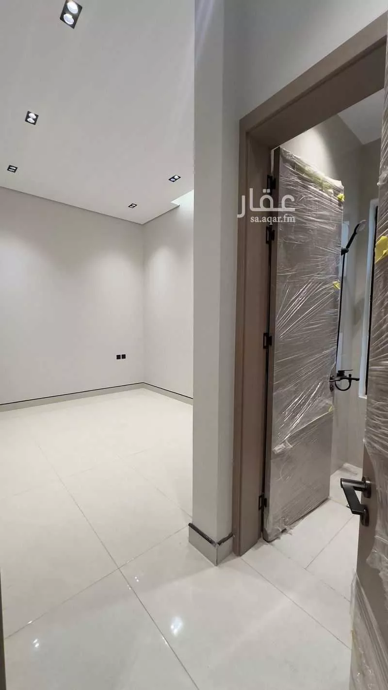 فيلا 5 غرف في الجنادرية 6