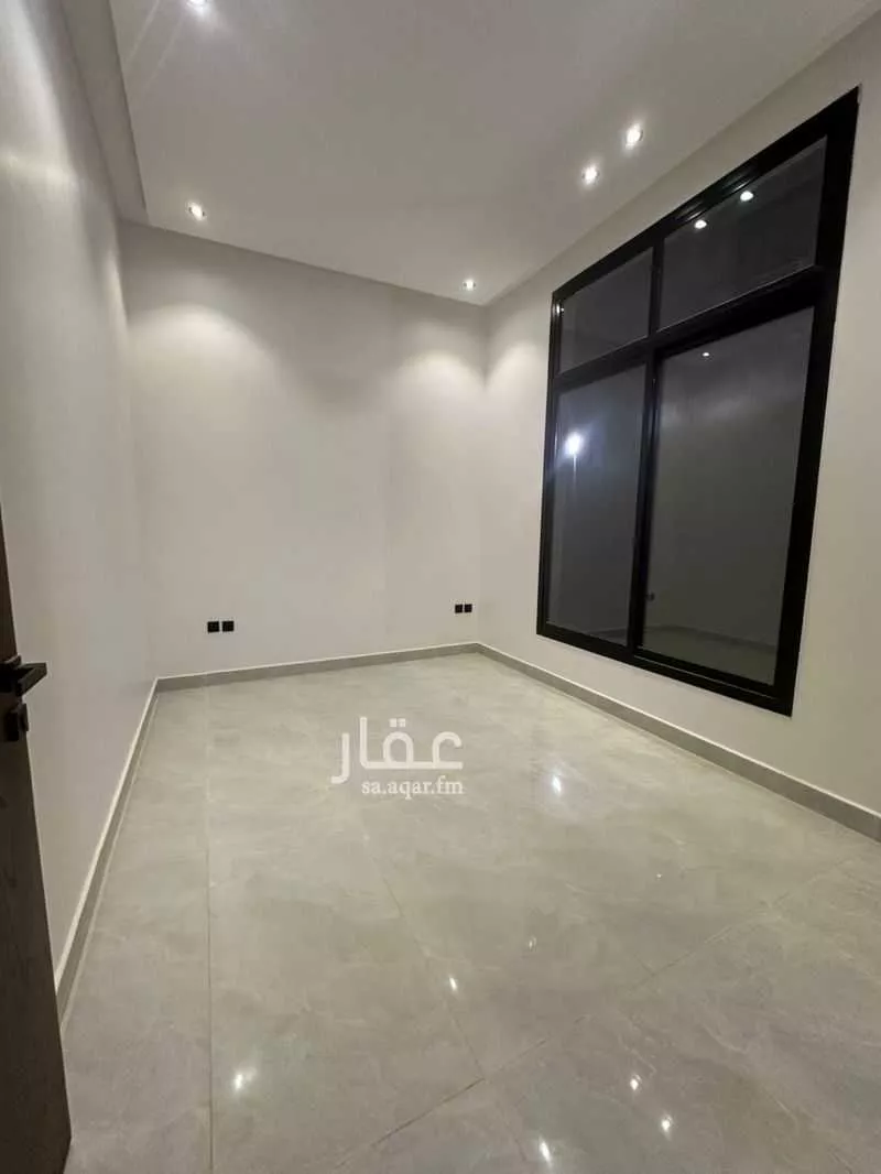 فيلا 6 غرف في الرمال 12