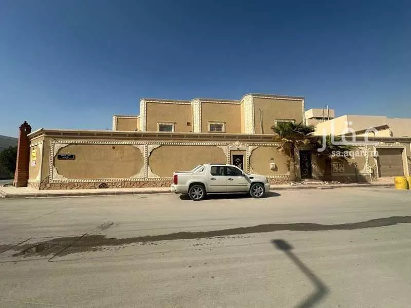 5 bedroom duplex in Al Marwa 2