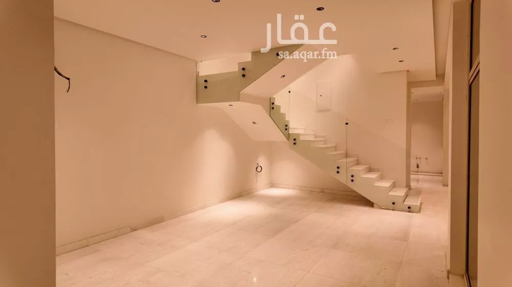 فيلا 6 غرف في المهدية 8