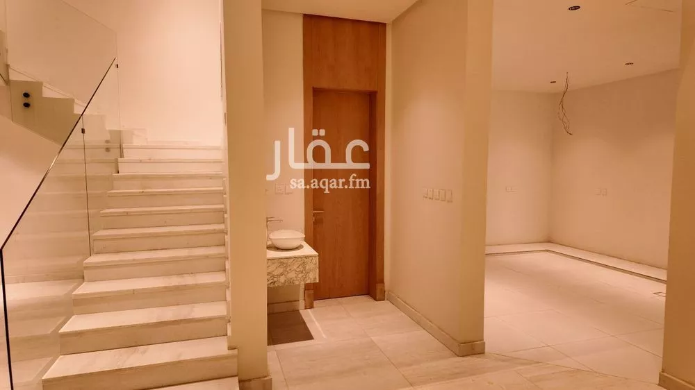 فيلا 6 غرف في المهدية 9
