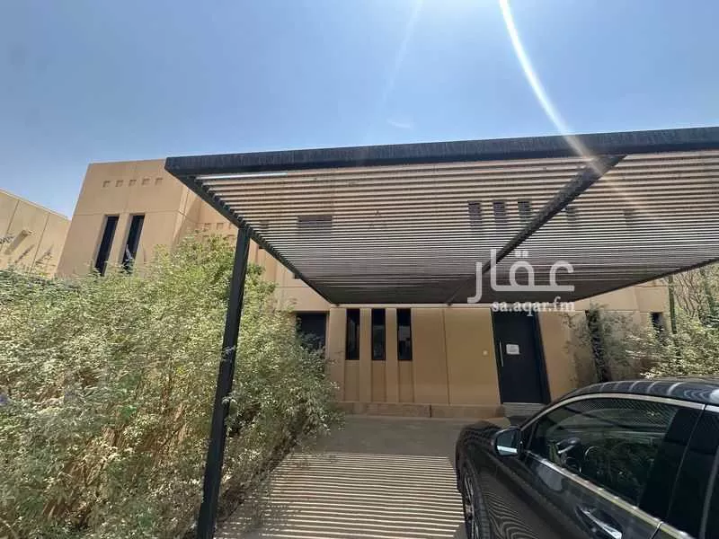 4 bedroom villa in Riyadh 2