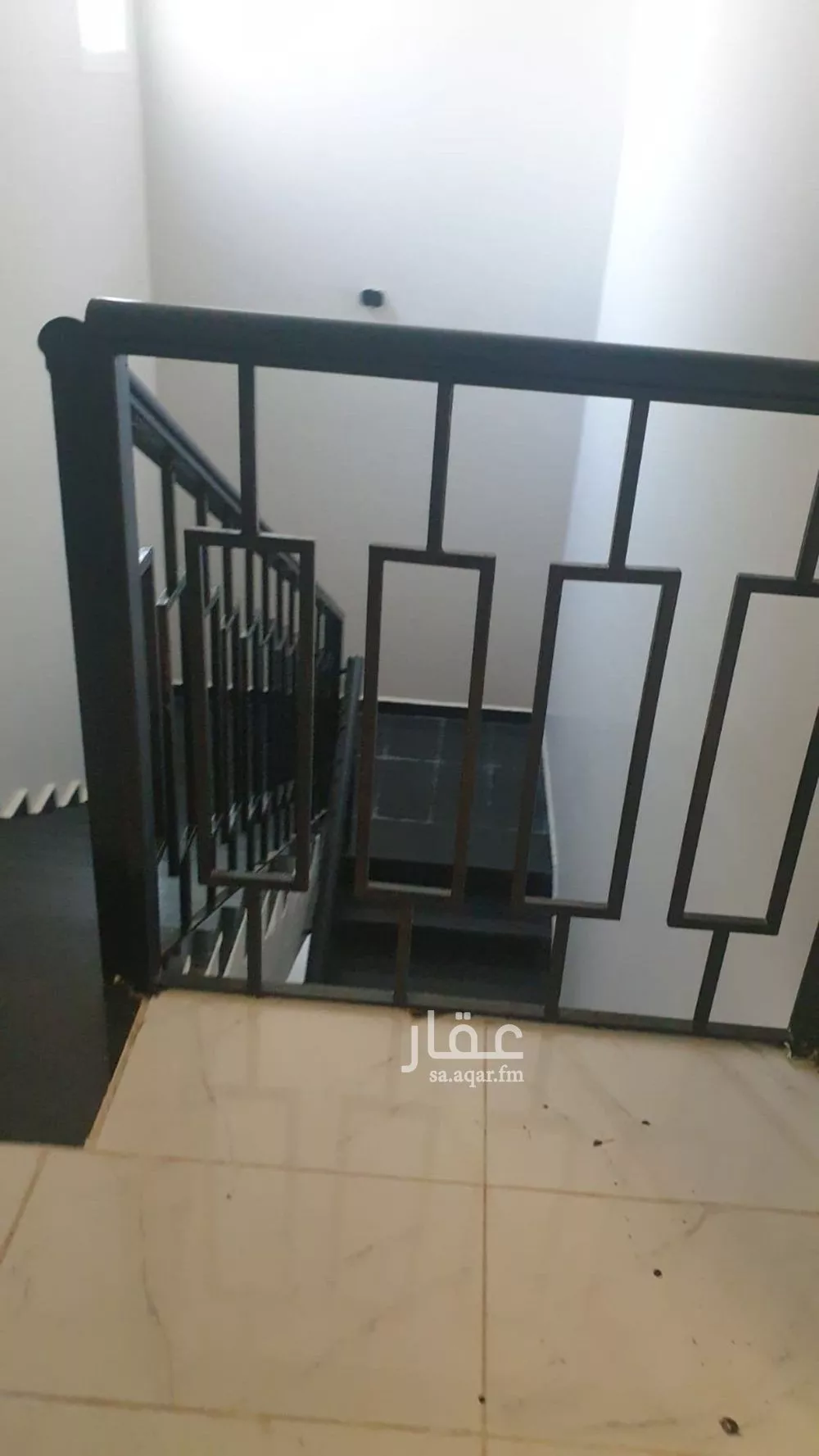 فيلا 9 غرف في بدر 6