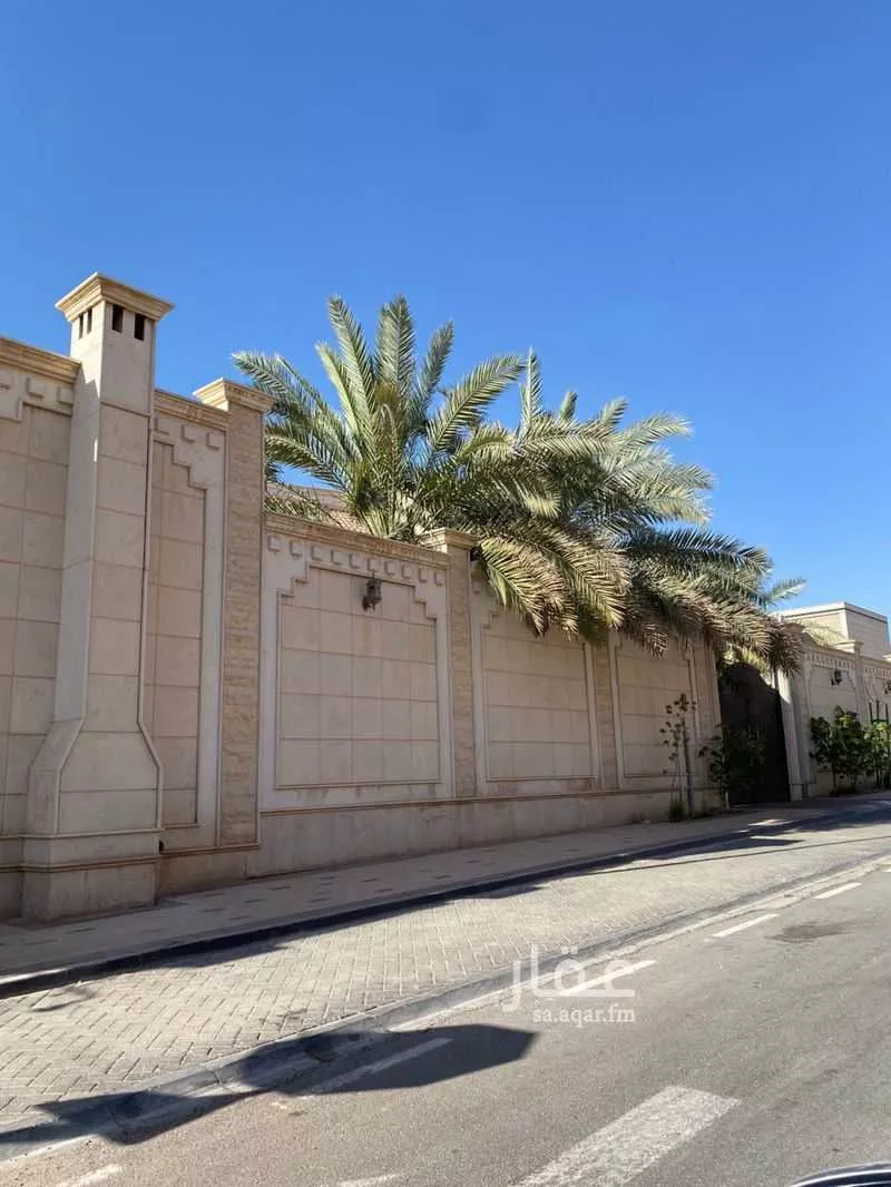 5 bedroom villa in Al Falah 2