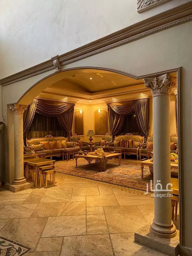 5 bedroom villa in Al Falah 3