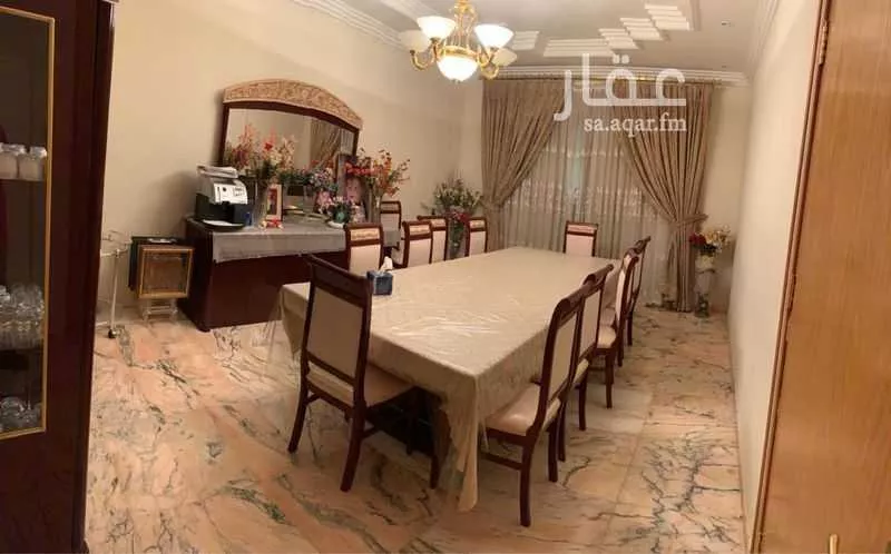 5 bedroom duplex in Al Wurud 2