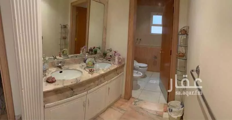 5 bedroom duplex in Al Wurud 4