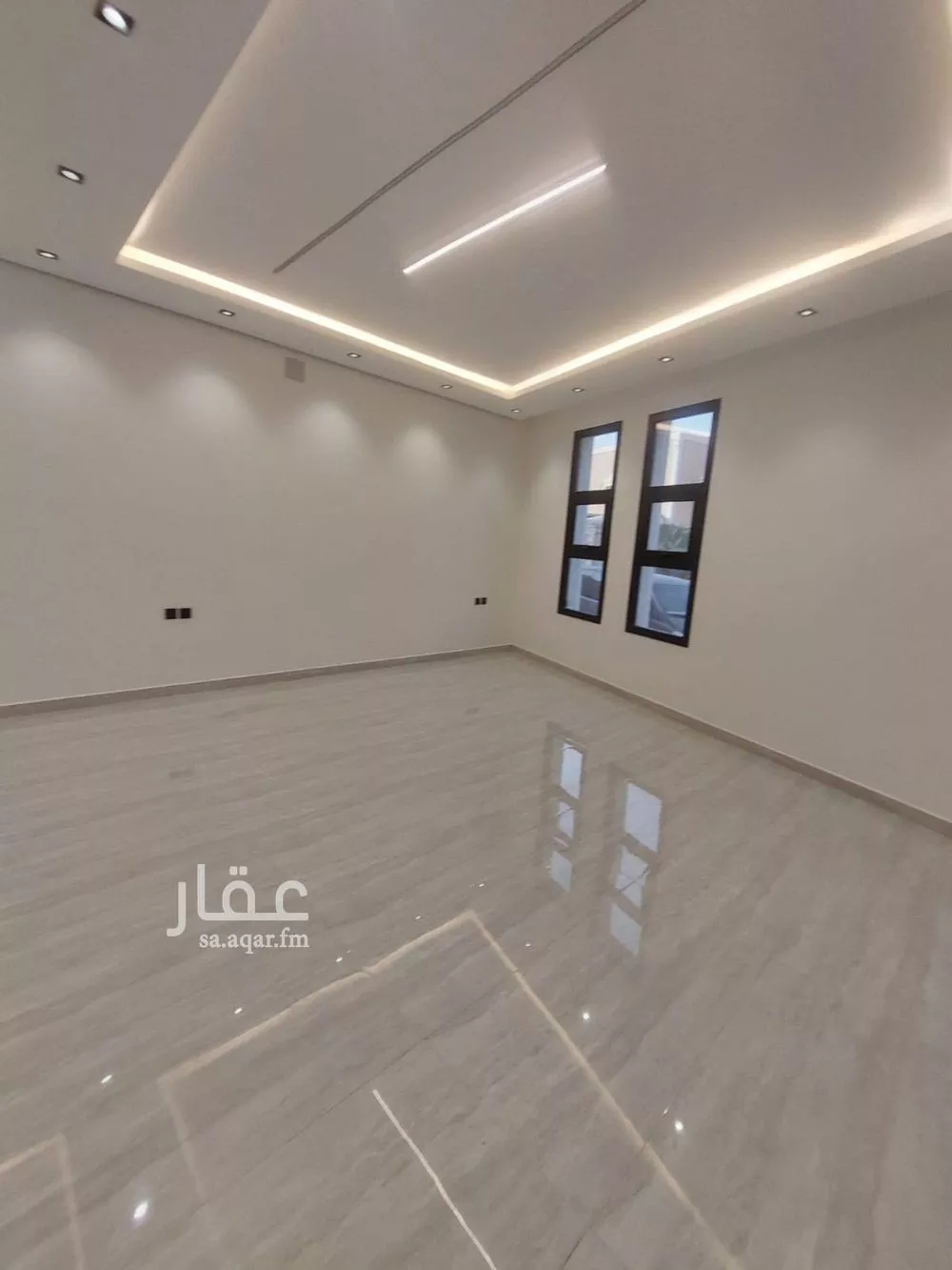 5 bedroom villa in Dhahrat Laban 21