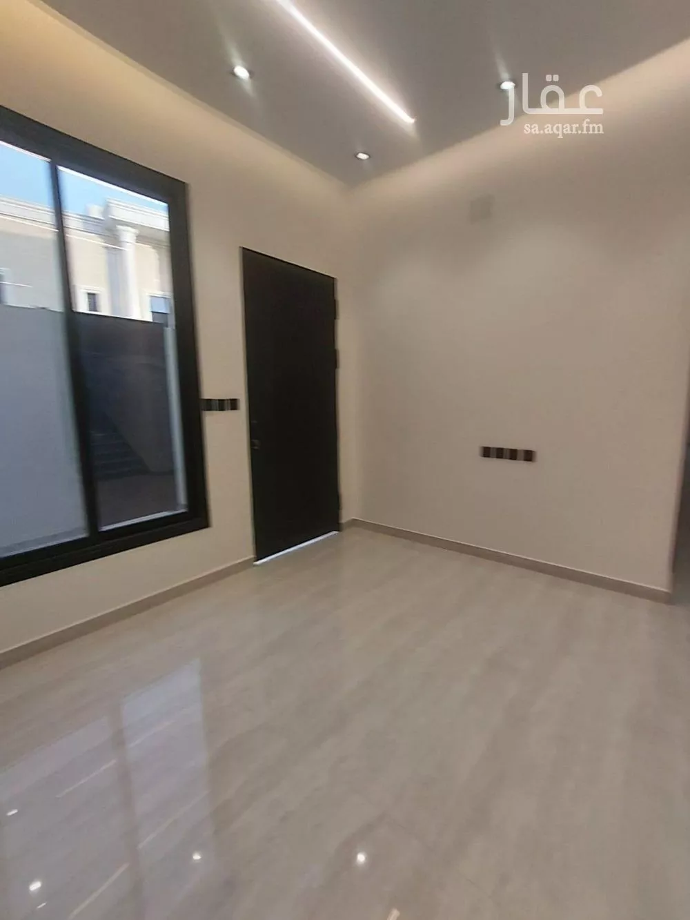 5 bedroom villa in Dhahrat Laban 5